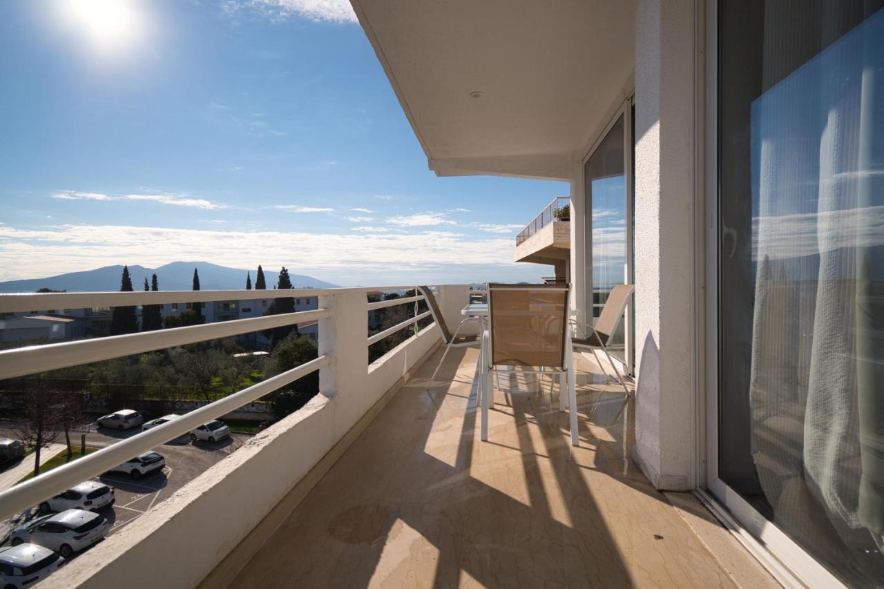 Apartamento Elegant Flat Marousi District Atenas Exterior foto